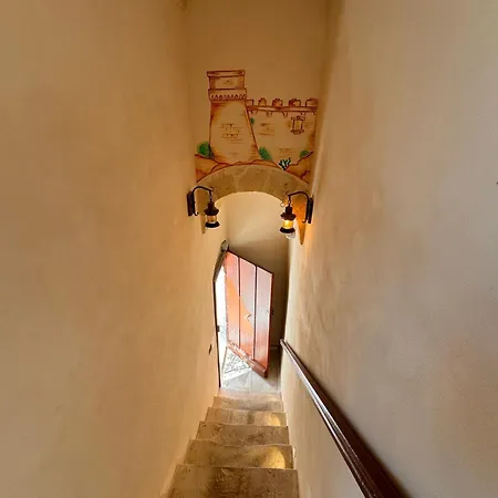 Le Dimore Al Castello * マッサフラ