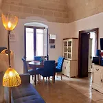 Le Dimore Al Castello Apartmán *